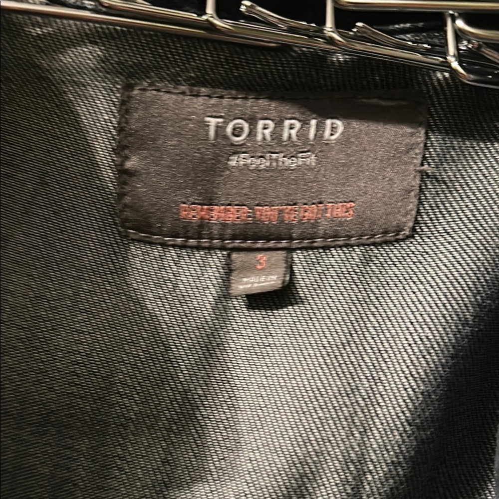 Torrid Dark Wash Jean Jacket - Picture 2 of 2